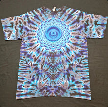 Load image into Gallery viewer, Large. Mandala tee. DISCOUNTED, SEE DESCRIPTION.