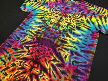 Load image into Gallery viewer, Large. Psychedelic profile tee.
