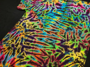 Large. Scrunch tee.