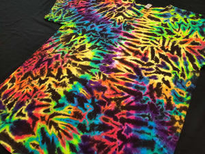 XL. Scrunch tee.