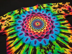 Medium. Mandala combo tee.