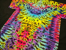 Load image into Gallery viewer, XL. Psychedelic scrunch tee.

