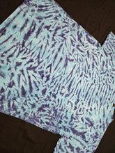 Load image into Gallery viewer, XL. Scrunch tee.
