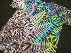 XL. Scrunch combo tee.