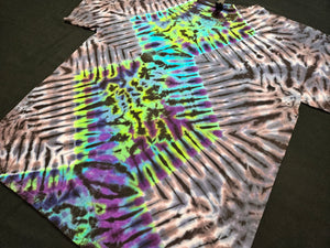 Large. Scrunch combo tee.