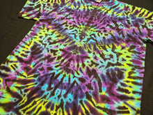 Load image into Gallery viewer, Medium. Psychedelic scrunch tee.
