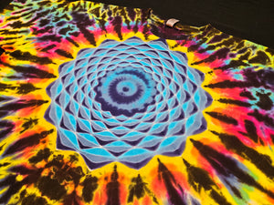 2XL. Mandala tee.