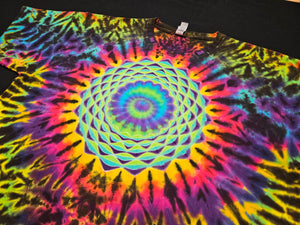 2XL. Mandala tee.