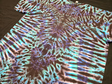Load image into Gallery viewer, 2XL. Mandala tee.
