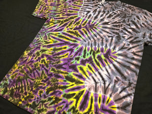 XL. Scrunch combo tee.