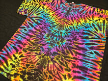 Load image into Gallery viewer, 2XL. Grateful Dead bear tee.
