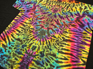 2XL. Mandala tee.