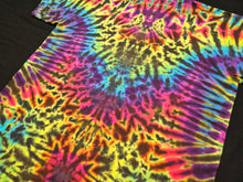 Load image into Gallery viewer, XL. Mandala tee.
