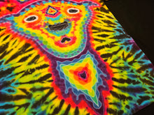 Load image into Gallery viewer, Large. Psychedelic Billy goat tee.
