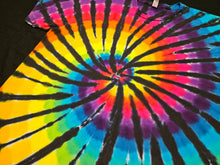 Load image into Gallery viewer, 2XL. Spiral tee.
