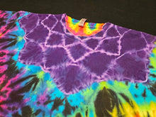 Load image into Gallery viewer, 2XL. Mandala/ scrunch tee.
