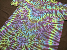 Load image into Gallery viewer, XL. Diamond tee.
