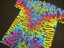 Load image into Gallery viewer, Medium. Mandala tee.
