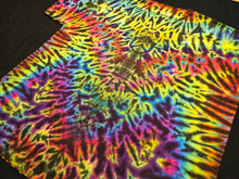 Load image into Gallery viewer, 3XL. Mandala tee.
