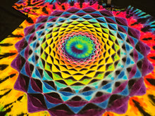 Load image into Gallery viewer, 2XL. Mandala tee.
