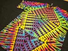 Load image into Gallery viewer, XL. Diamond gradient tee.
