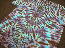 Load image into Gallery viewer, 2XL. Mandala tee.
