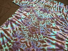 Load image into Gallery viewer, XL. Mandala tee.
