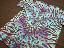 Load image into Gallery viewer, Large. Mandala tee.
