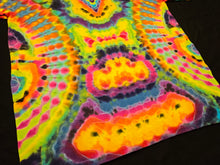 Load image into Gallery viewer, XL. Psychedelic totem tee.
