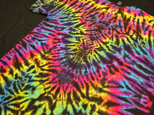 Load image into Gallery viewer, Large. Mandala tee.
