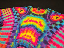 Load image into Gallery viewer, Large. Psychedelic totem tee.

