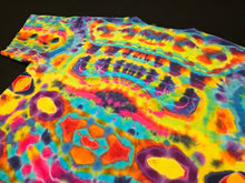 Load image into Gallery viewer, Large. Mandala psychedelia tee.
