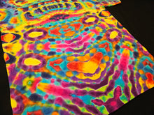 Load image into Gallery viewer, Large. Mandala psychedelia tee.
