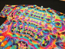 Load image into Gallery viewer, XL. Mandala psychedelia tee.
