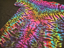 Load image into Gallery viewer, Large. Mandala tee.
