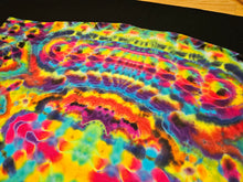 Load image into Gallery viewer, 3XL. Mandala psychedelia tee.
