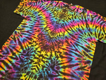 Load image into Gallery viewer, 2XL. Mandala tee.
