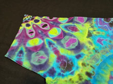 Load image into Gallery viewer, XL. Mandala abstraction tee.
