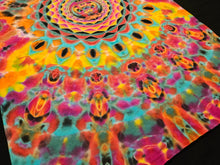 Load image into Gallery viewer, Large. Mandala psychedelia tee.
