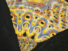 Load image into Gallery viewer, 2XL. Mandala abstraction tee.
