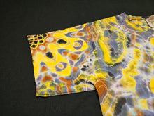 Load image into Gallery viewer, XL. Mandala abstraction tee.
