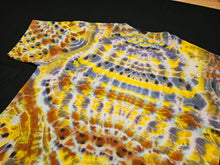 Load image into Gallery viewer, XL. Mandala abstraction tee.
