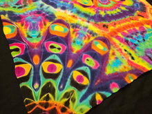 Load image into Gallery viewer, 2XL. Mandala abstraction tee.
