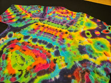 Load image into Gallery viewer, 2XL. Mandala abstraction tee.

