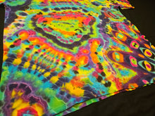 Load image into Gallery viewer, 2XL. Mandala abstraction tee.
