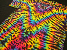 Load image into Gallery viewer, 2XL. Mandala tee.
