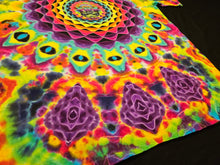 Load image into Gallery viewer, XL. Mandala psychedelia tee.
