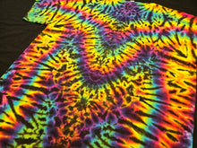 Load image into Gallery viewer, XL. Mandala tee.
