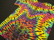 Load image into Gallery viewer, Large. Mandala tee.
