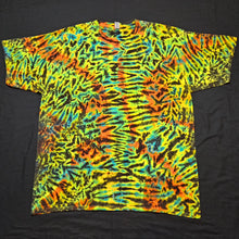 Load image into Gallery viewer, 2XL. Scrunch tee.
